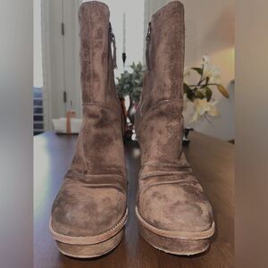 UGG Bianca Brown Italian Leather Sheepskin Suede  5" Heels Platform  Sz 7.5